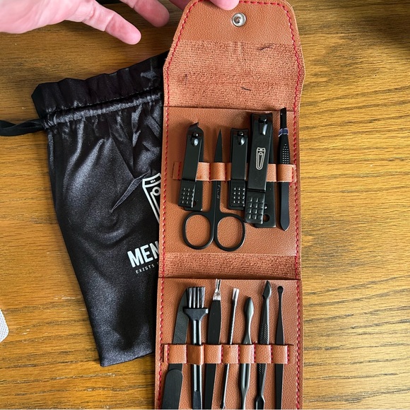 Men & Nails Luxury Grooming Travel Nail Kit - NEW! - Picture 3 of 6